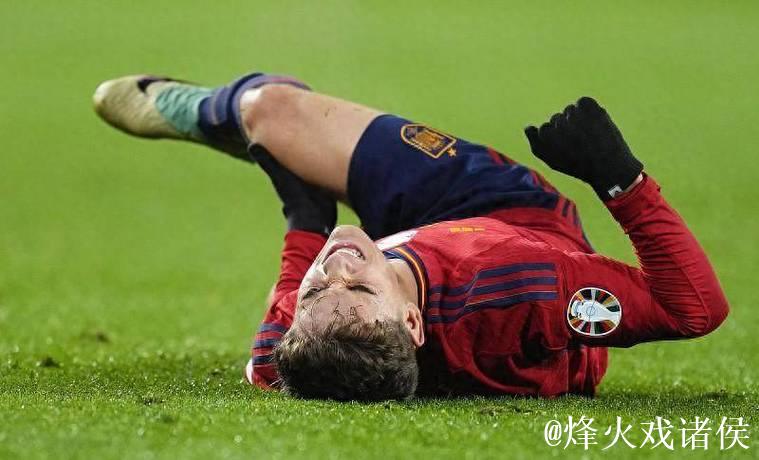 米兰跟队：加比亚排除韧带和半月板损伤，可能缺席下场比赛