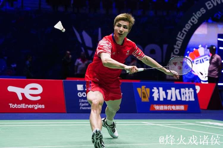 羽毛球团体赛：石宇奇带领江苏摘冠 陈雨菲助力浙江称王