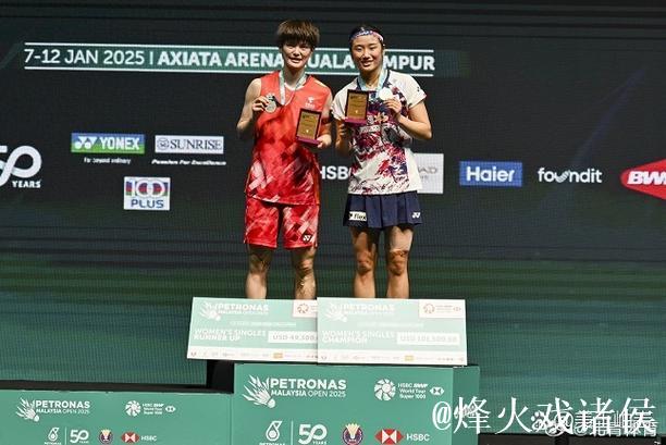 国手强势出击 全运会羽毛球团体赛四强诞生